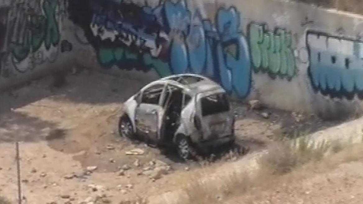 Ένοπλη ληστεία σε τράπεζα στη Σαρωνίδα