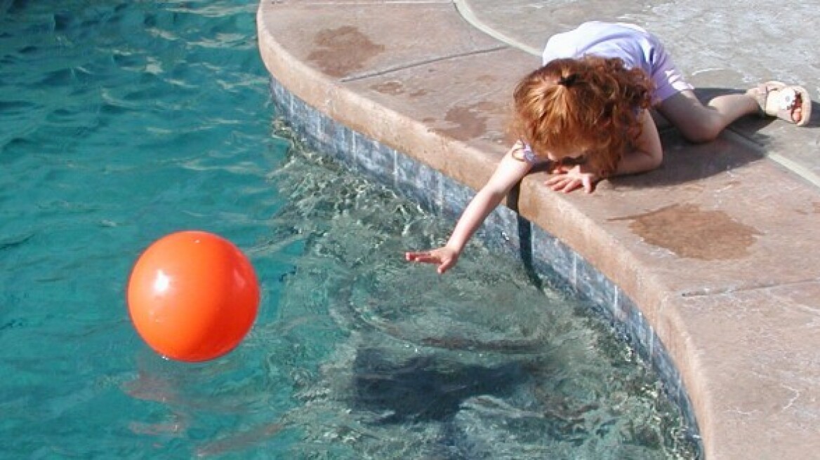 Νάξος: Με πνιγμό κινδύνεψε κοριτσάκι 15 μηνών