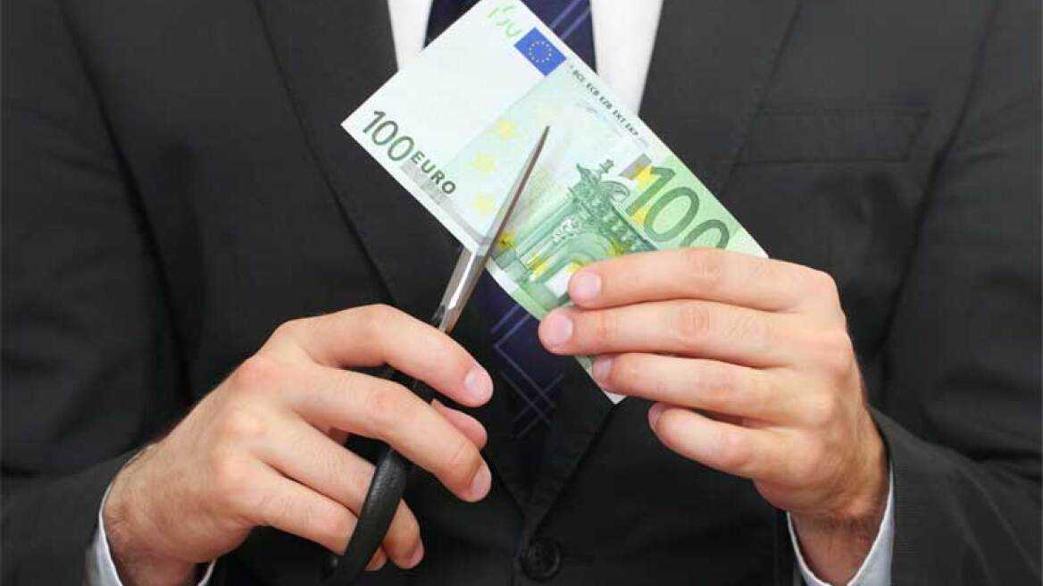 Ανοίγει ο δρόμος για «διαγραφές» μεγάλων οφειλών προς το Δημόσιο
