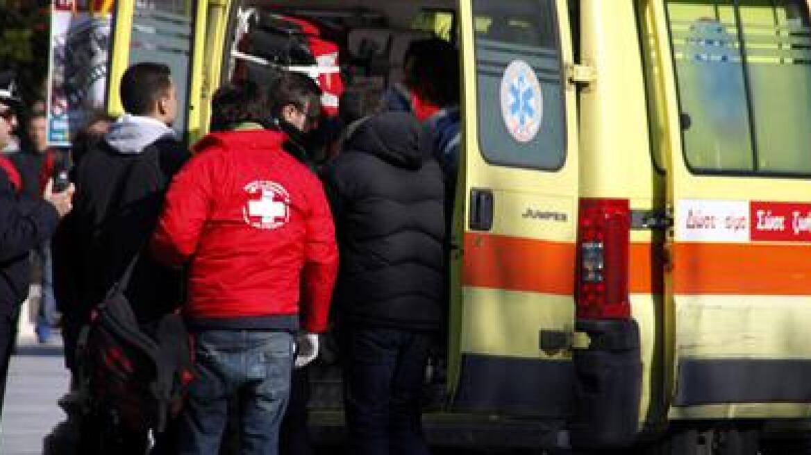 Θεσσαλονίκη: Έβγαλαν τα μαχαίρια, επειδή τους έκαναν παρατήρηση για ησυχία