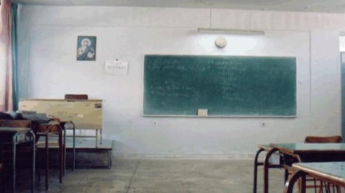 Κόβουν τις αποσπάσεις εκπαιδευτικών για την κάλυψη των κενών