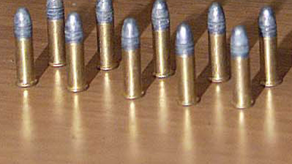 Νέα Αρτάκη: Φύλαγε το σπίτι οπλισμένος σαν «αστακός»