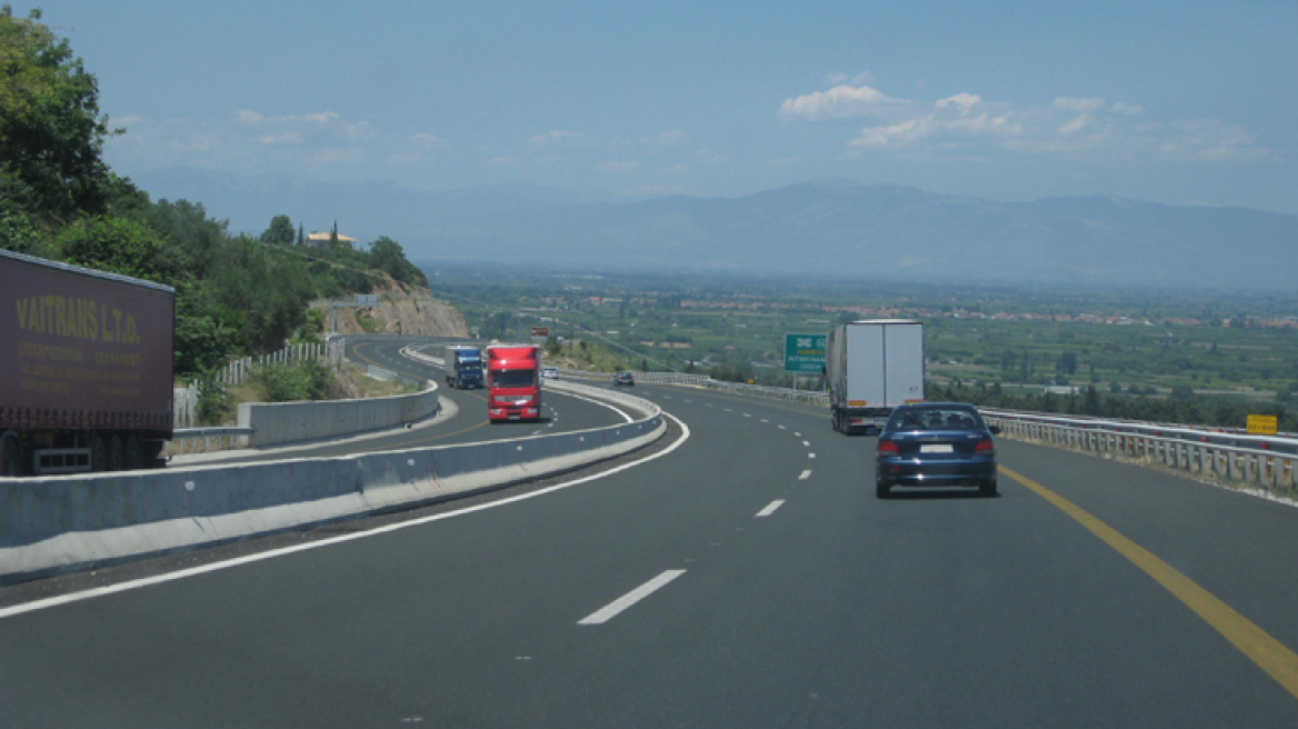 Στην τελική ευθεία οκτώ οδικά έργα