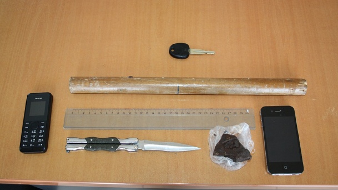 Κεφαλονιά: Παραλάμβαναν την ηρωίνη με courier