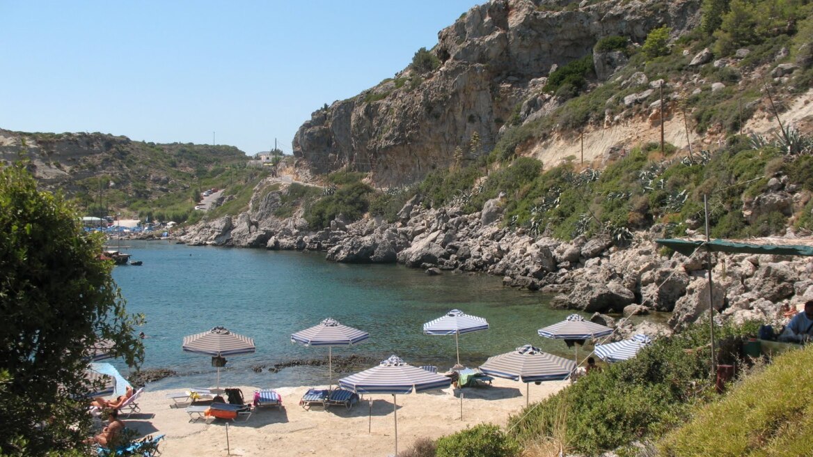 Ρόδος: Εργάτες ανακάλυψαν ανθρώπινα οστά κοντά στην παραλία του Άντονι Κουίν!