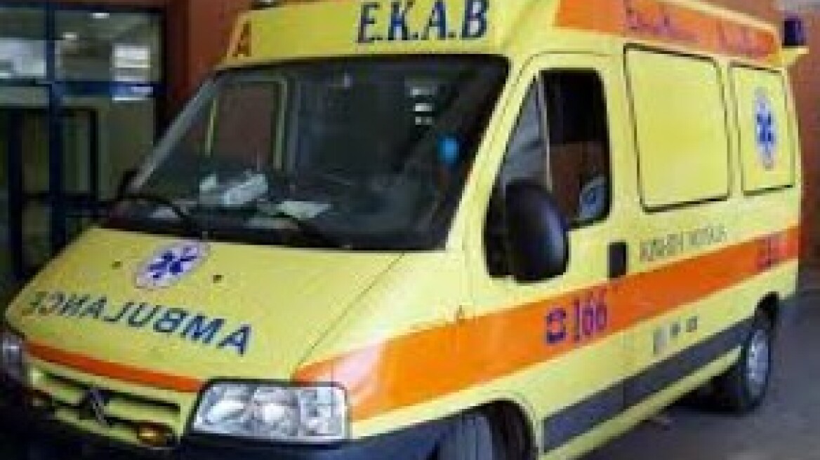 Τραυματισμός 25χρονου έπειτα από μετωπική σύγκρουση στις Αλυκές Βόλου