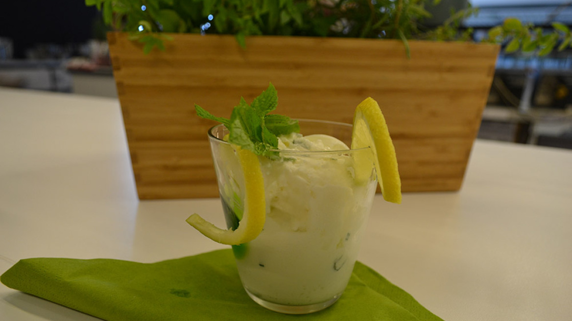 Παγωτό λεμόνι-μέντα