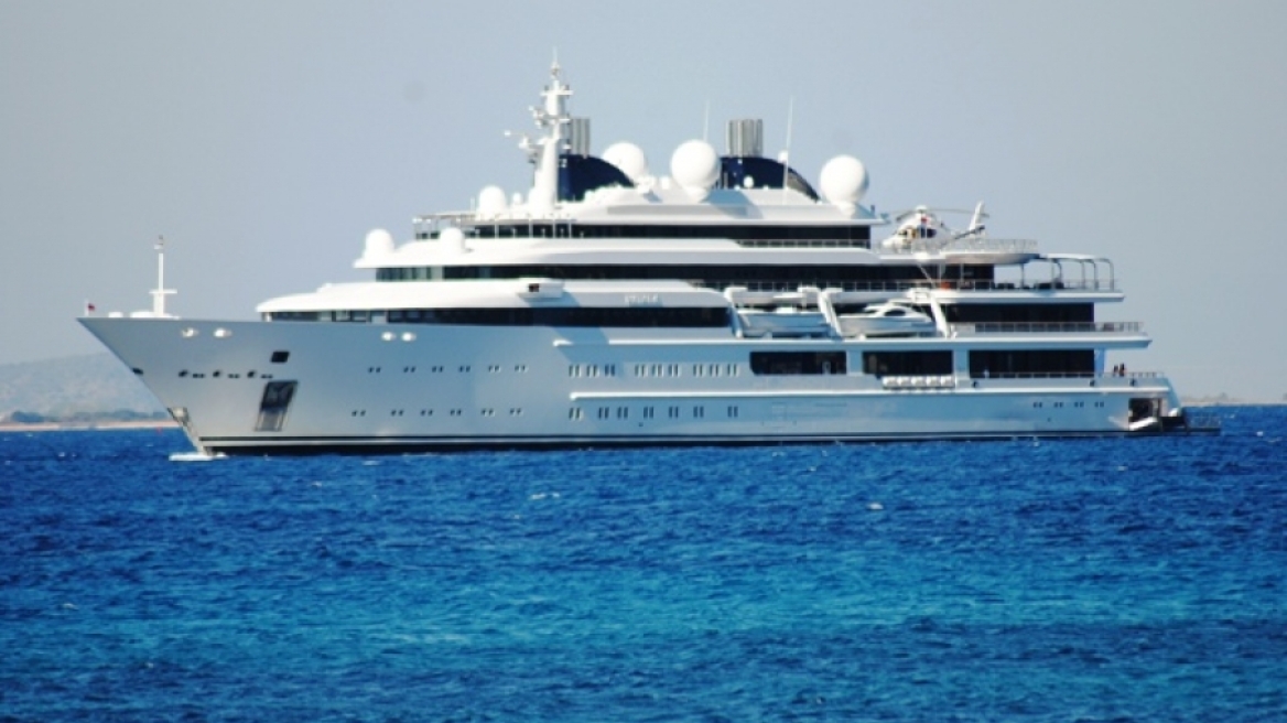 «Τρέλανε» τη Λευκάδα με το γιοτ του ο Εμίρης του Κατάρ