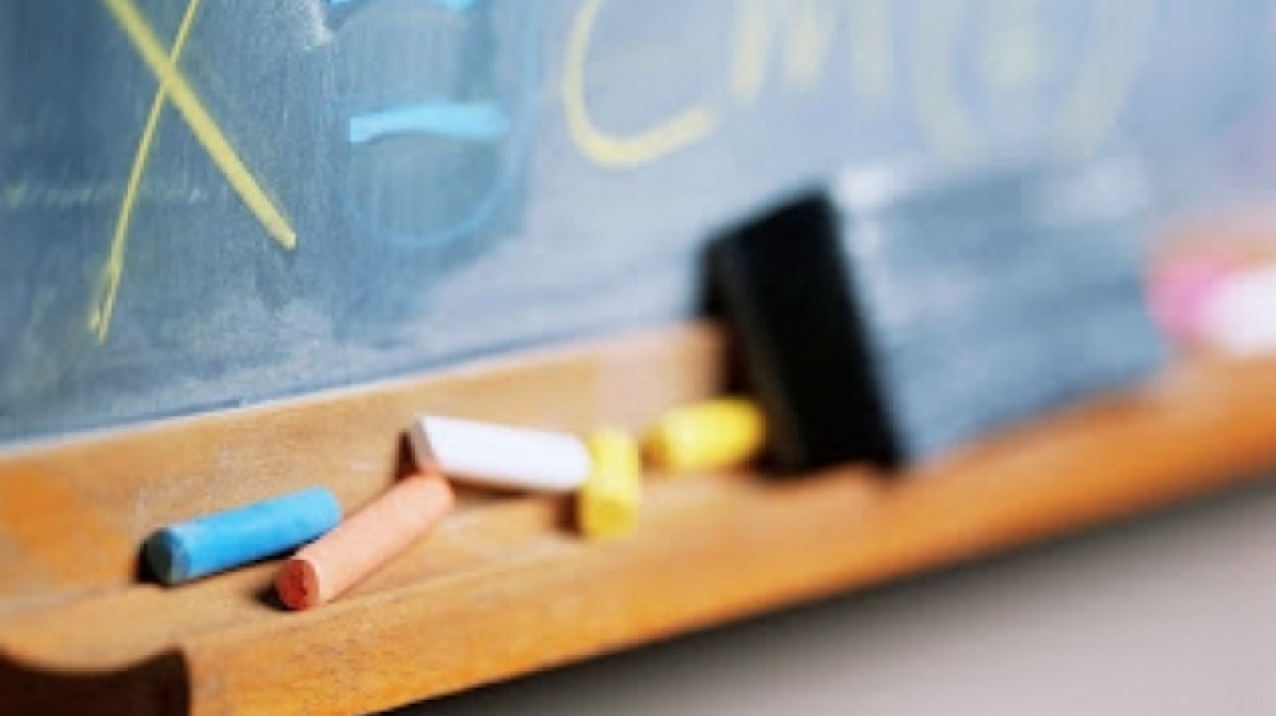 Ελπίδες από Λοβέρδο για μόνιμο διορισμό καθηγητών