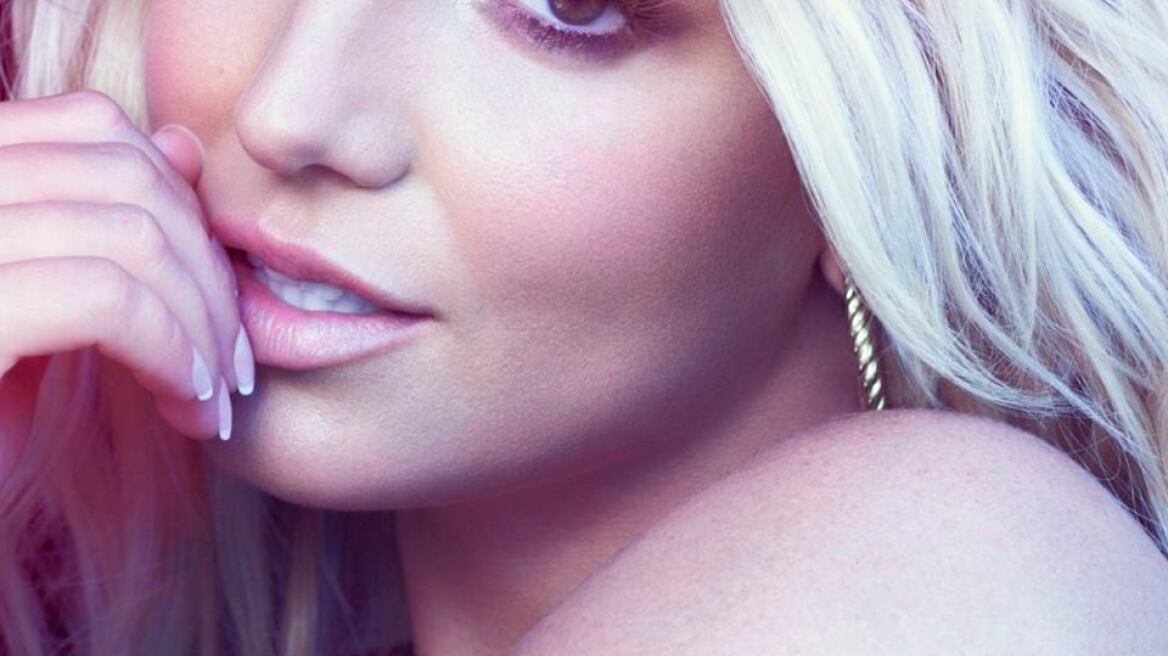 Britney Spears: Αποκάλυψε στη σκηνή ότι ο σύντροφος της την απατούσε 