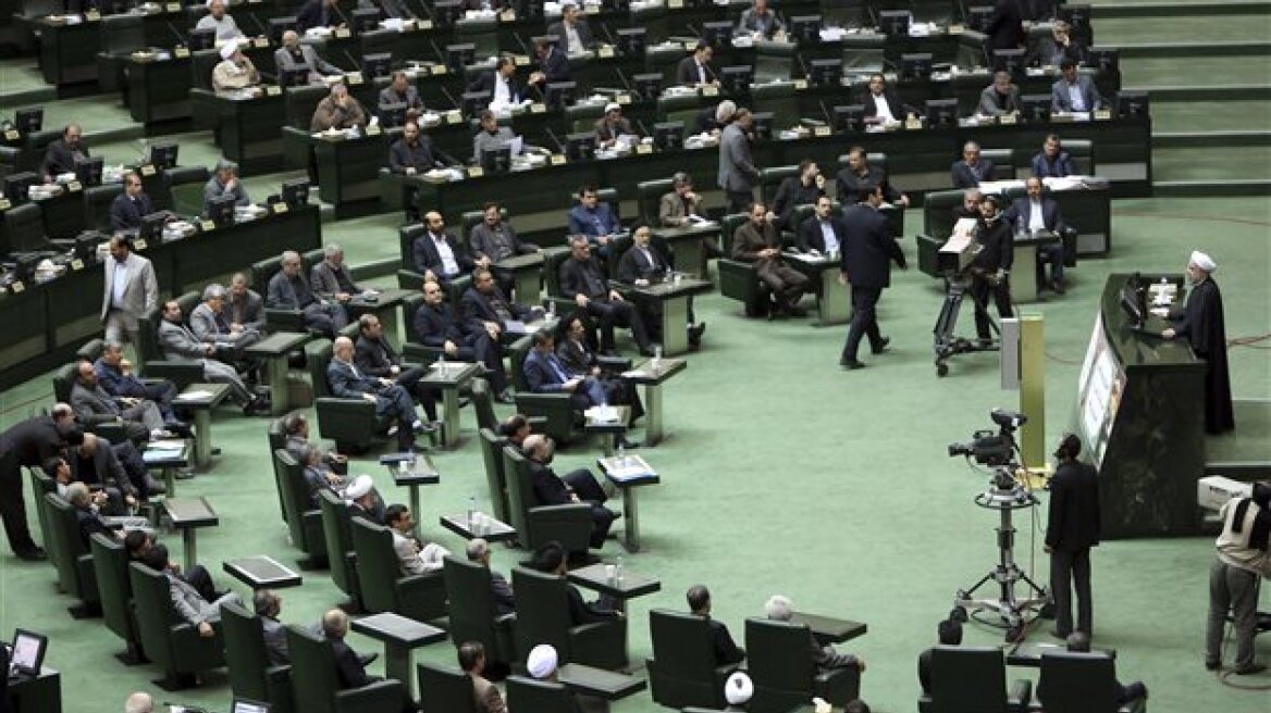 Γενεύη: Επαναλαμβάνονται οι συνομιλίες μεταξύ ΗΠΑ και Ιράν 