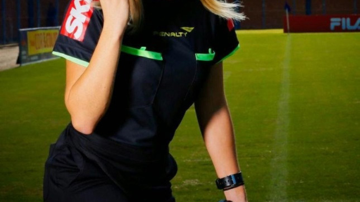 “Κοράκι” για... φίλημα!