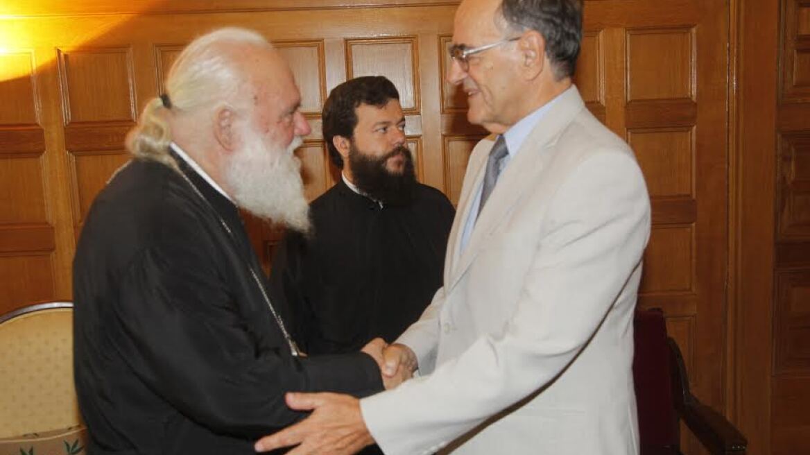 Συνάντηση Ιερώνυμου-Σούρλα για τα ανθρώπινα δικαιώματα