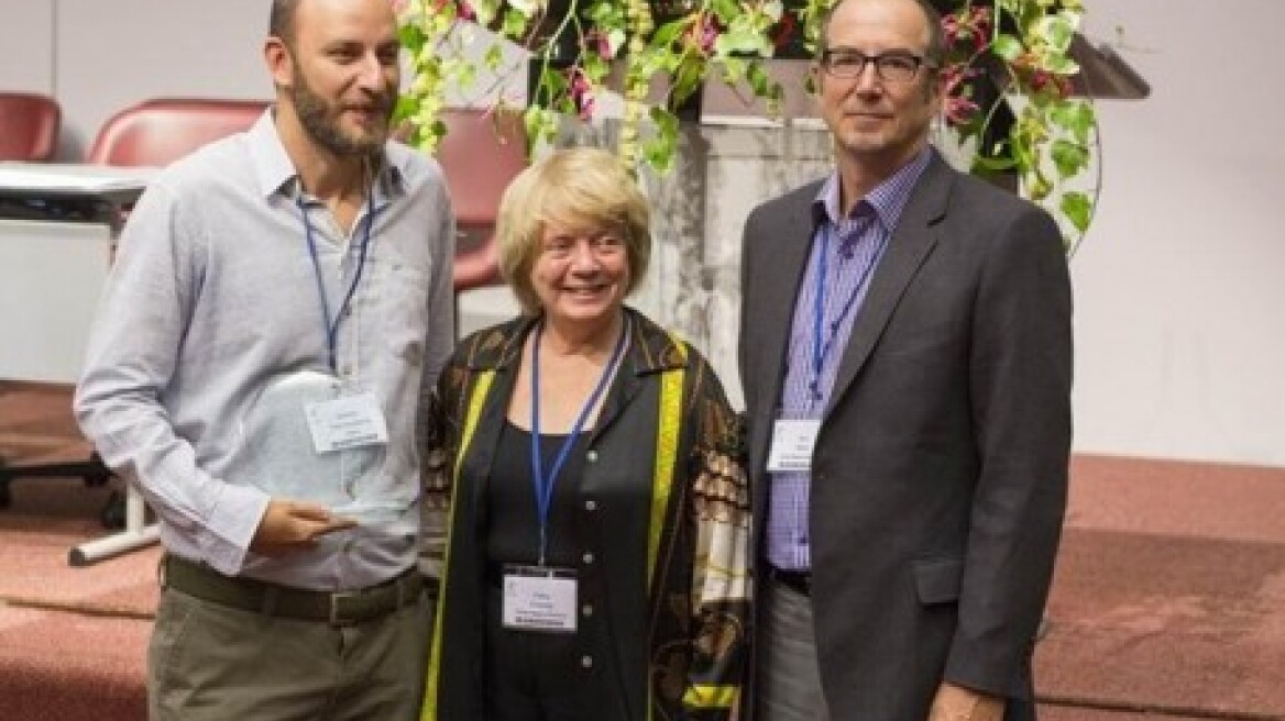 Έλληνας ερευνητής τιμήθηκε με το διεθνές βραβείο εφαρμοσμένης φυσικής