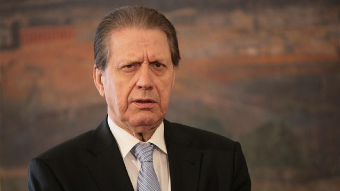 Πολύδωρας: Αν θέλει 180 για τον Πρόεδρο ο Σαμαράς, να αλλάξει πολιτική