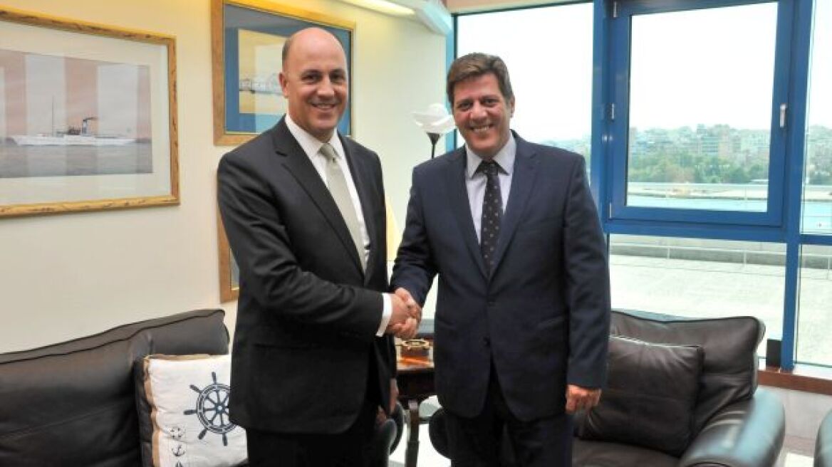 Για τη λαθρομετανάστευση συζήτησε ο Βαρβιτσιώτης με τον πρέσβη της Τουρκίας  