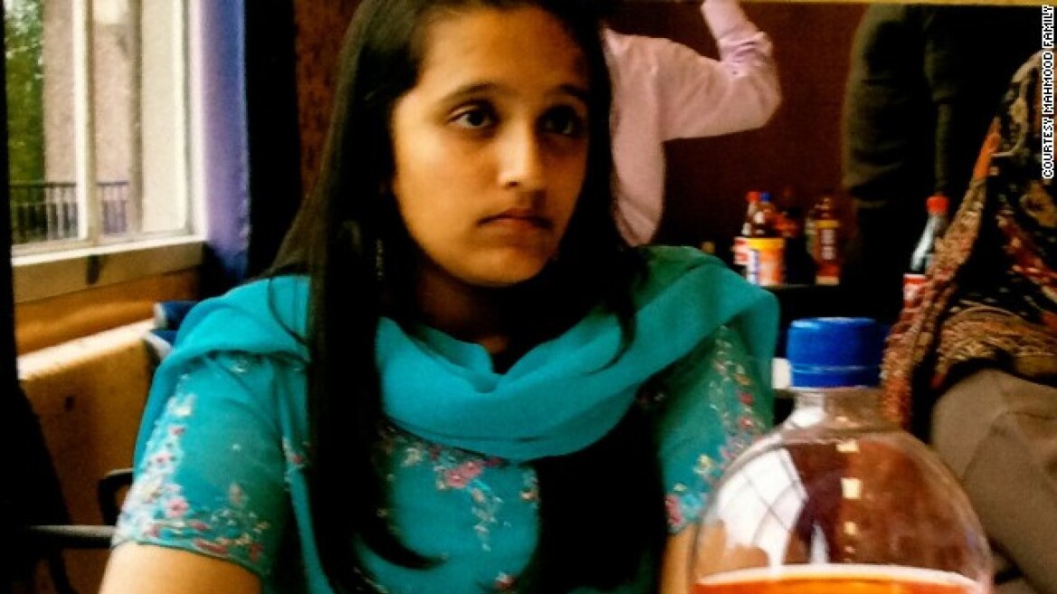 Από τη μαγειρική στα καλάσνικοφ: Αυτές είναι οι γυναίκες του «Ισλαμικού Κράτους»