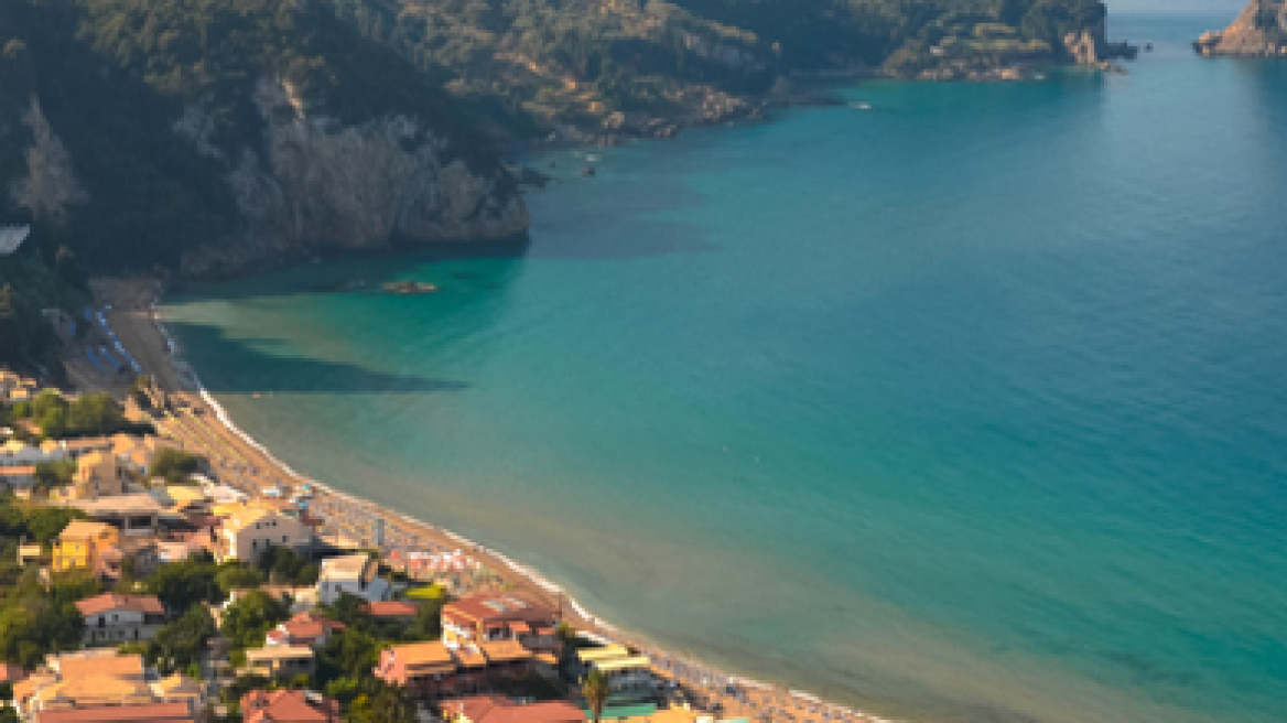 Για την υποστολή των Γαλάζιων Σημαιών φταίει ο πρώην δήμαρχος, λέει ο Δήμος Κέρκυρας 