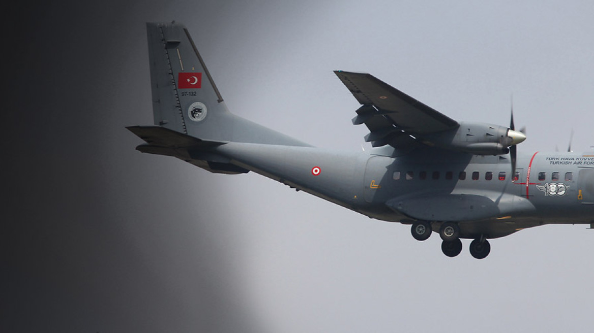 Χαμηλή πτήση τουρκικού αεροσκάφους πάνω από το Φαρμακονήσι