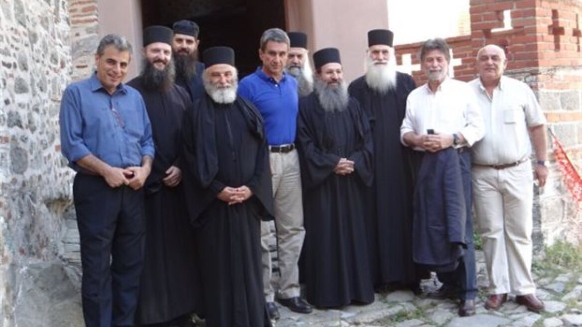 Στο Άγιο Όρος τη Δευτέρα ο Ανδρέας Λοβέρδος