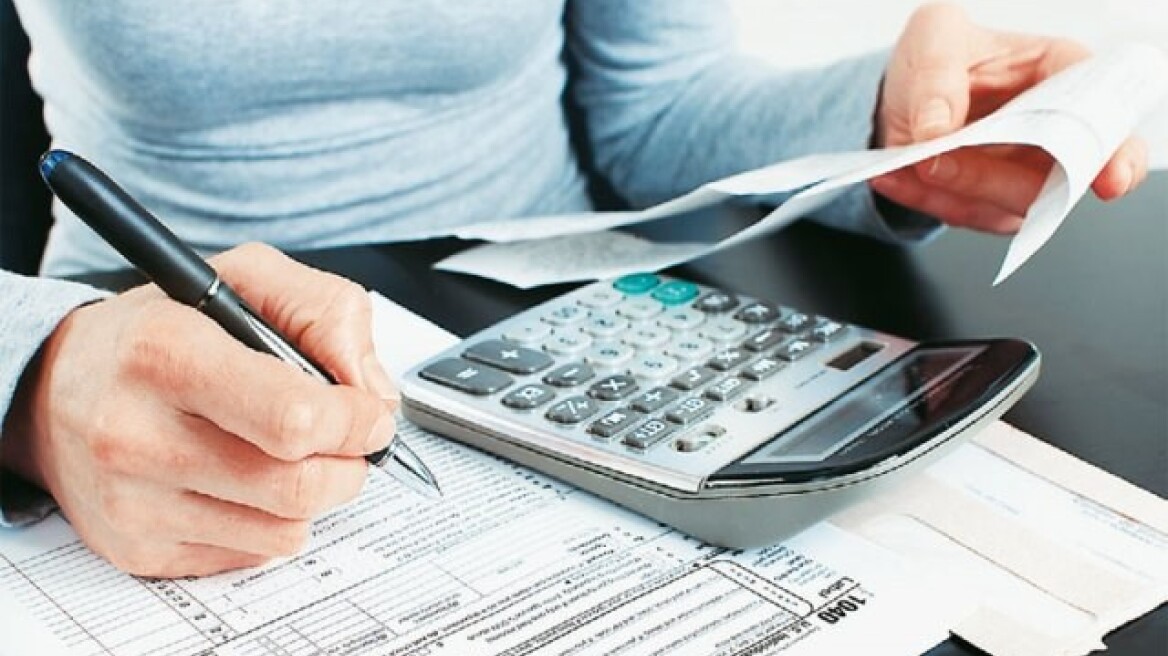 Σε ισχύ, από Οκτώβριο, το νέο σύστημα απόδοσης ΦΠΑ από τις επιχειρήσεις 