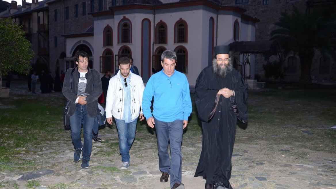 Στο Άγιον Όρος ο Ανδρέας Λοβέρδος 