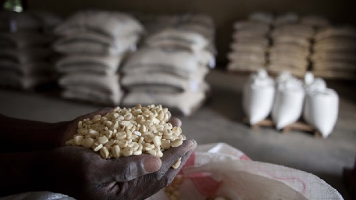 «Κόλαση» στη Δυτική Αφρική: Οποιος γλιτώνει από Εμπολα, κινδυνεύει από την πείνα!