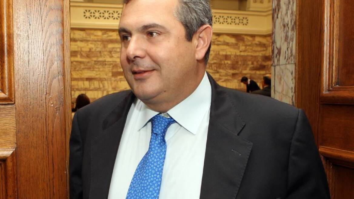 Καμμένος: «Εθνικό κεφάλαιο ο Κώστας Καραμανλής για τη χώρα»