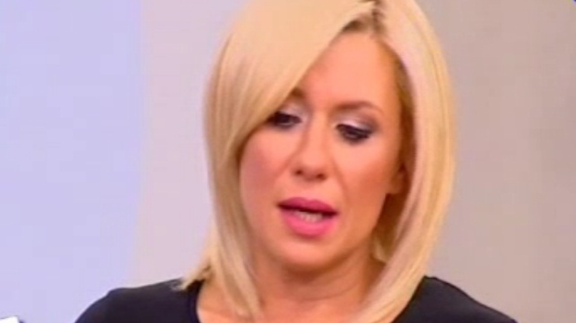 To συγκινητικό αντίο on air της Καραβάτου στον πατέρα της