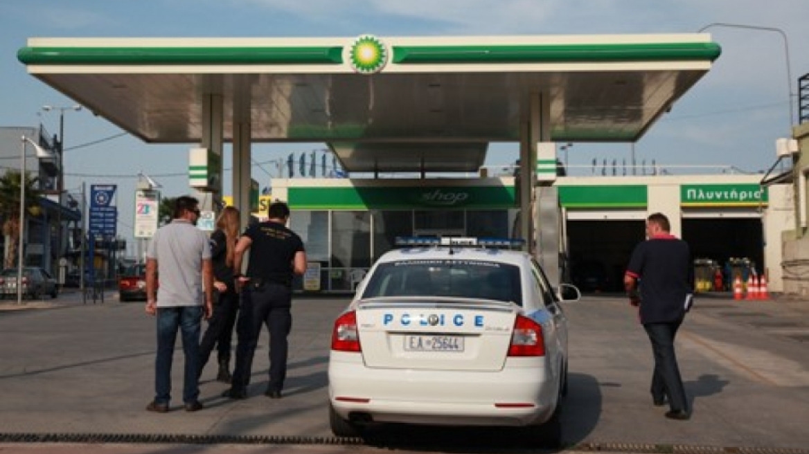 Πάτρα: Η συμμορία των 13 χτύπησε πρατήριο καυσίμων