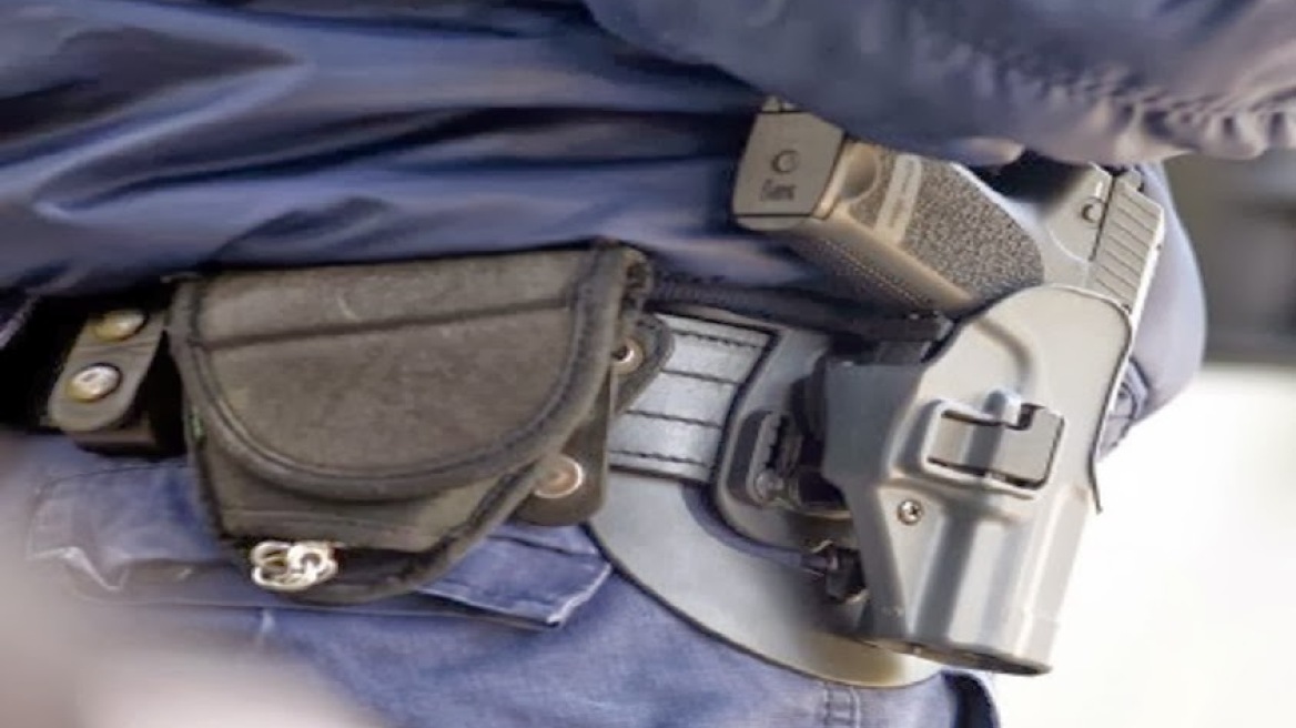 Κέρκυρα: Αστυνομικός αυτοπυροβολήθηκε κατά λάθος!