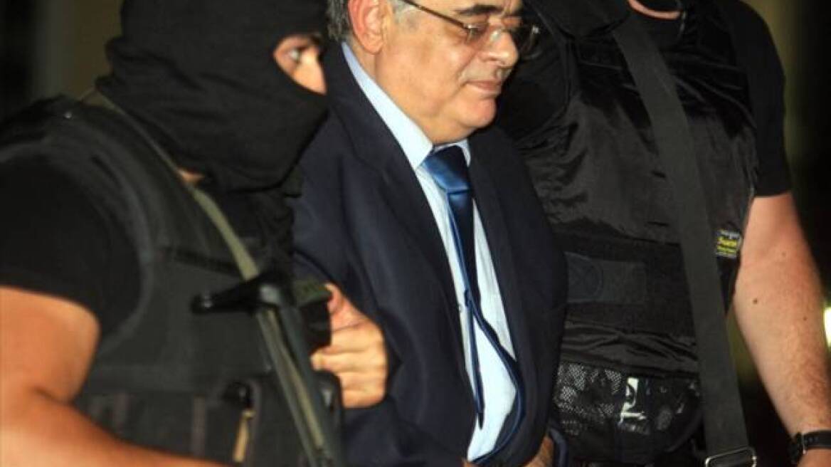 Ο εισαγγελέας είπε «όχι» στους χρυσαυγίτες βουλευτές που ήθελαν άδεια λόγω... ψήφου εμπιστοσύνης
