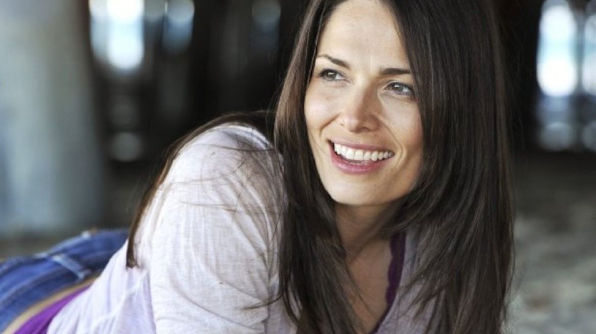 Έφυγε ξαφνικά από τη ζωή η ηθοποιός Sarah Goldberg