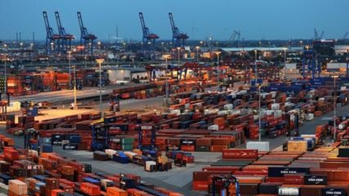 Θεαματική υποχώρηση των γερμανικών εξαγωγών