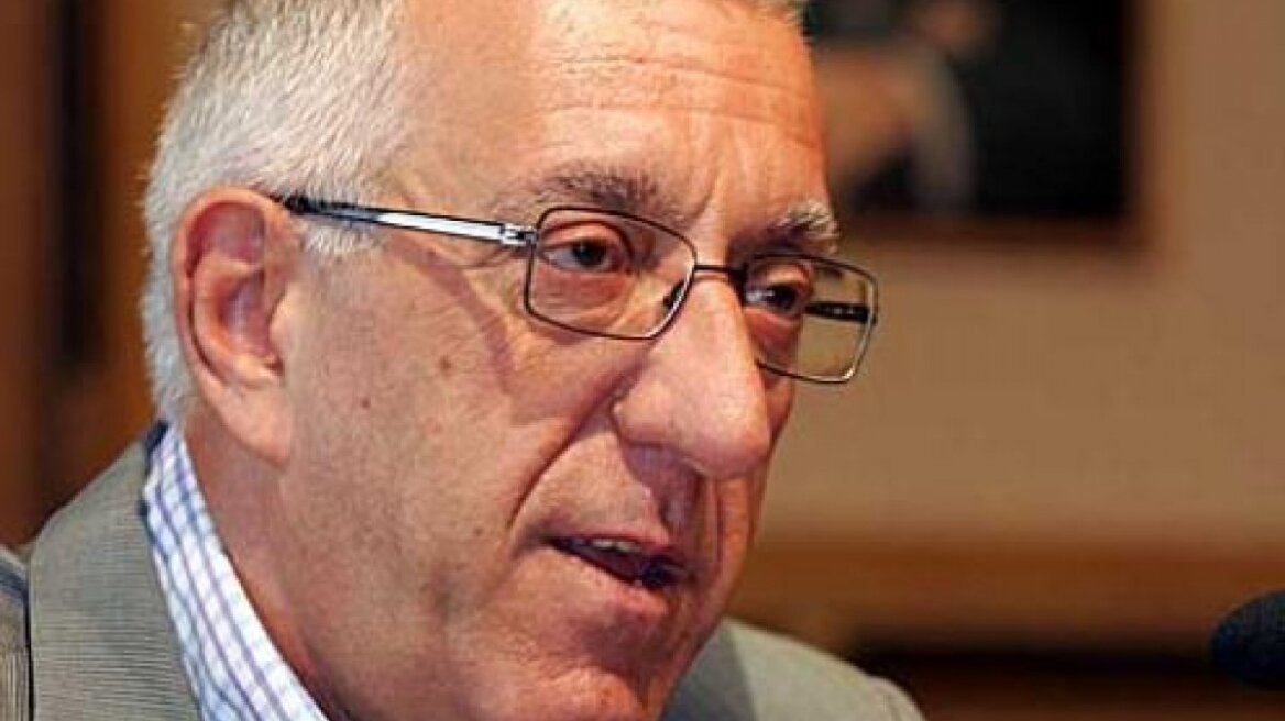 Ο Νικήτας Κακλαμάνης επιστρέφει στη ΝΔ