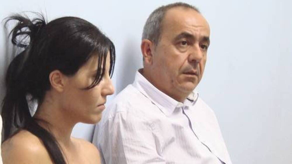 Ο δήμαρχος Πάφου εμπλέκεται σε υπόθεση με απειλητικά μηνύματα 