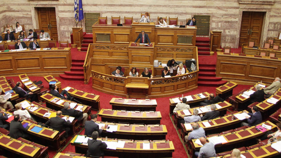 Ψήφος εμπιστοσύνης: Τι θα κάνουν οι 23 ανεξάρτητοι βουλευτές;