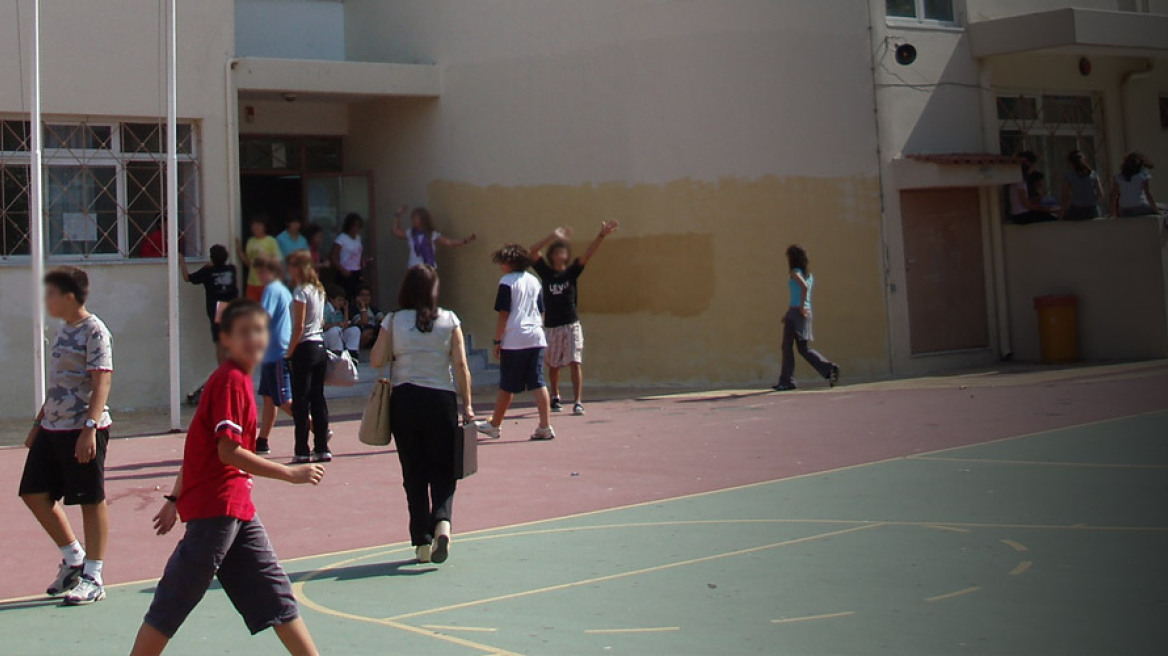 Ηράκλειο: Μαθητές λιποθυμούν στα σχολεία από την πείνα