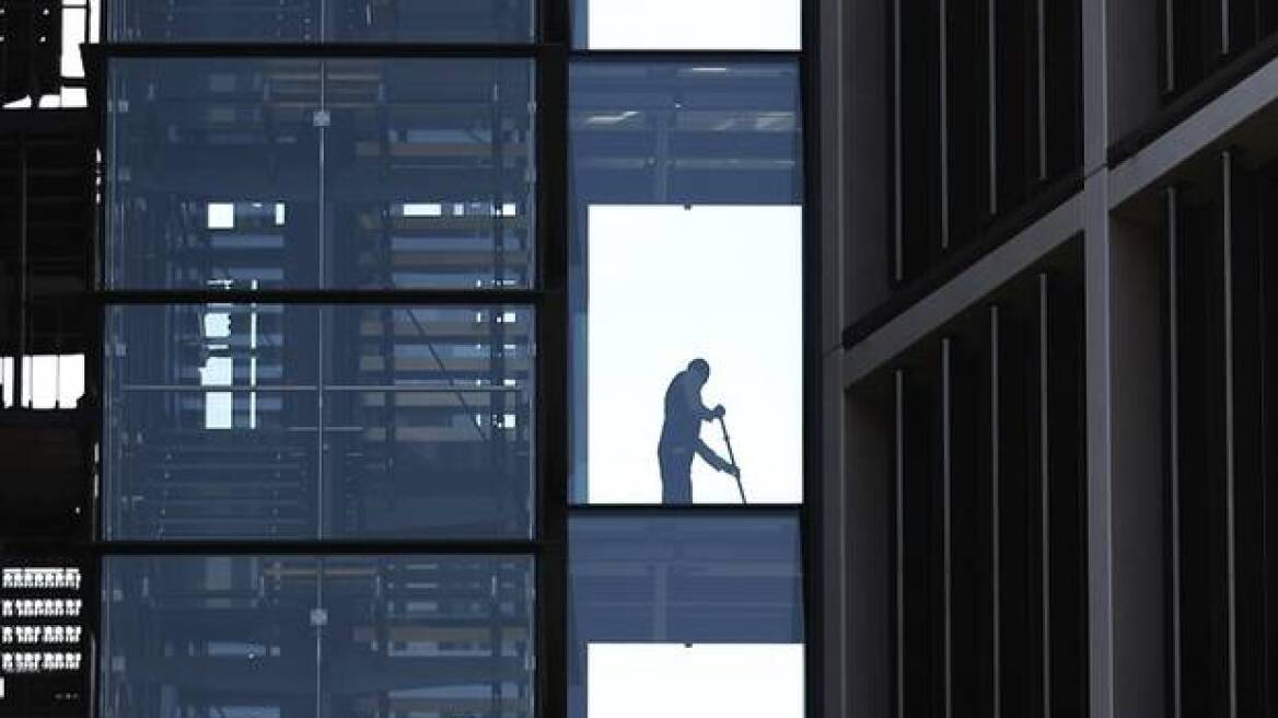 Βρετανία: Τον συνέλαβαν για επιθετικό... σφουγγάρισμα!