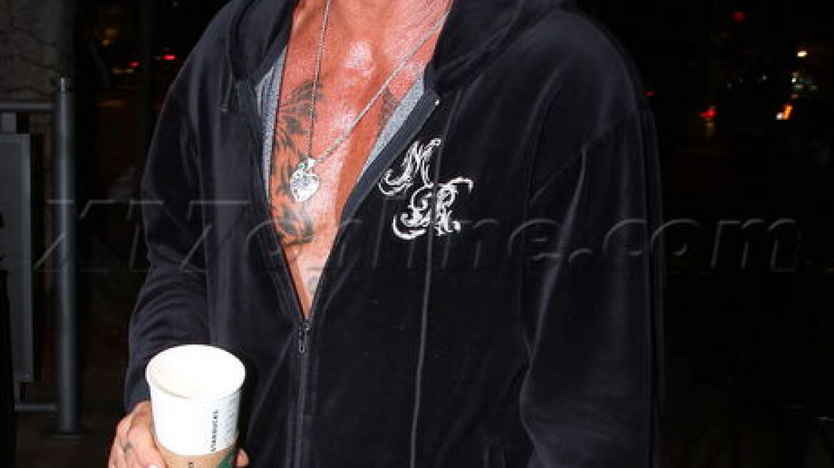 Mickey Rourke: Μια εμφάνιση για πολλά γέλια