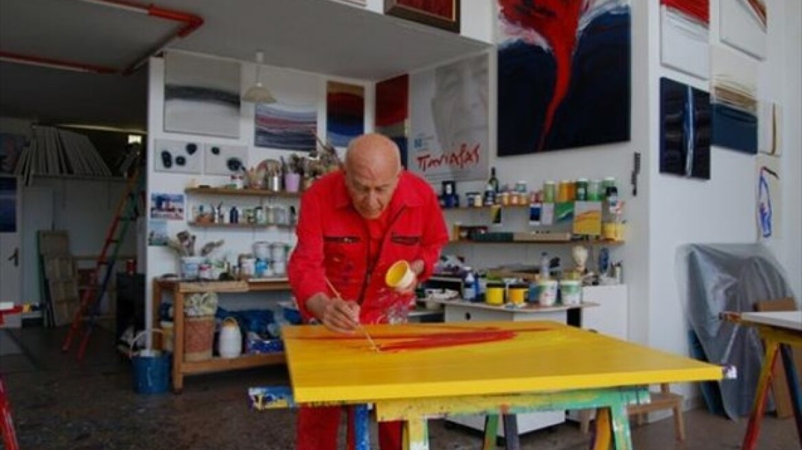 Έφυγε από τη ζωή ο εικαστικός Κώστας Πανιάρας 	