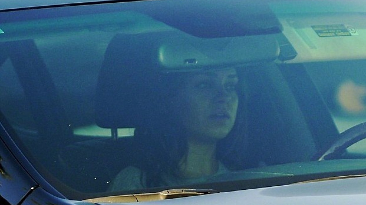 H πρώτη έξοδος της Mila Kunis μετά τη γέννηση της κόρης της 