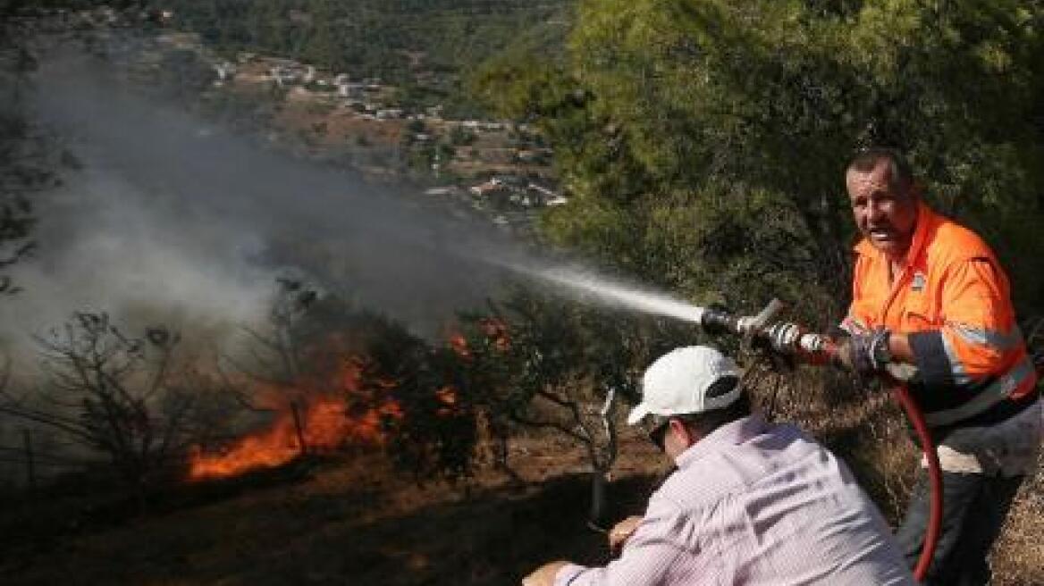 Πάτρα: Φωτιά στη λίμνη της Στροφυλιάς