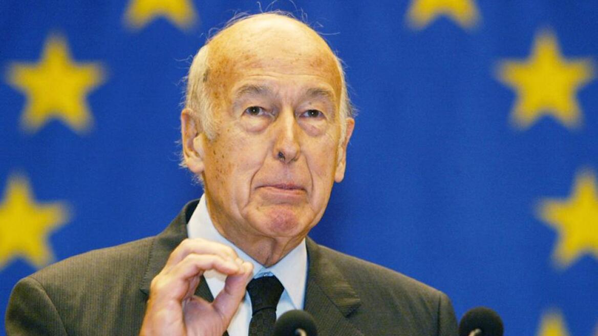 Ντ΄ Εστέν: «Η Γαλλία κινδυνεύει να γίνει η Ελλάδα του 2010»