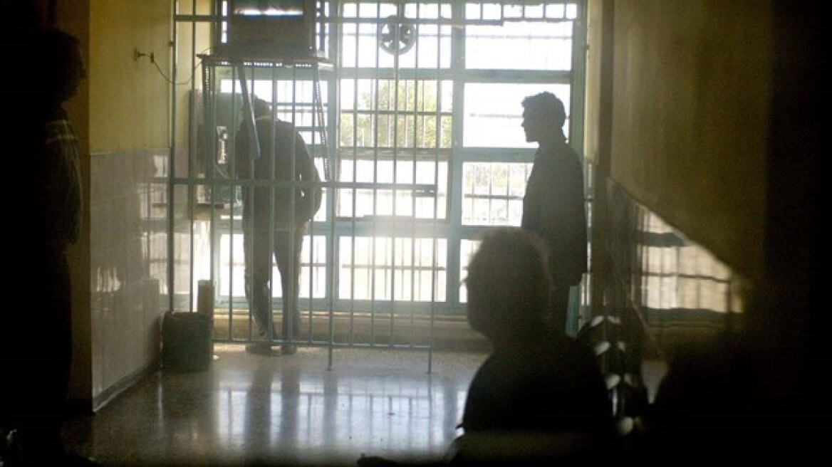 Σωφρονιστικοί υπάλληλοι: Υπάρχει σχέδιο αντιμετώπισης του Έμπολα στις φυλακές της χώρας;