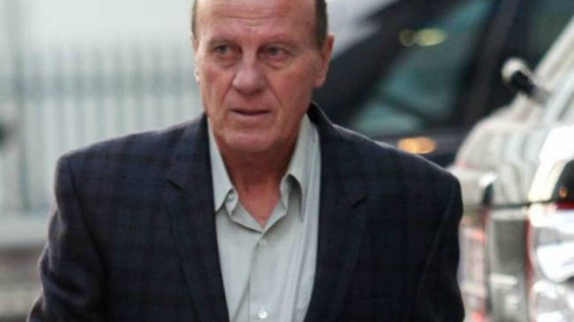 Δομάζος: «Κάνει λάθη ο Αναστασίου»