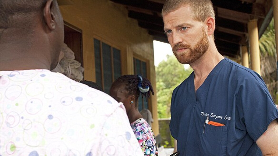 Ανάρπαστο το αίμα του γιατρού που ξεπέρασε τον Ebola 