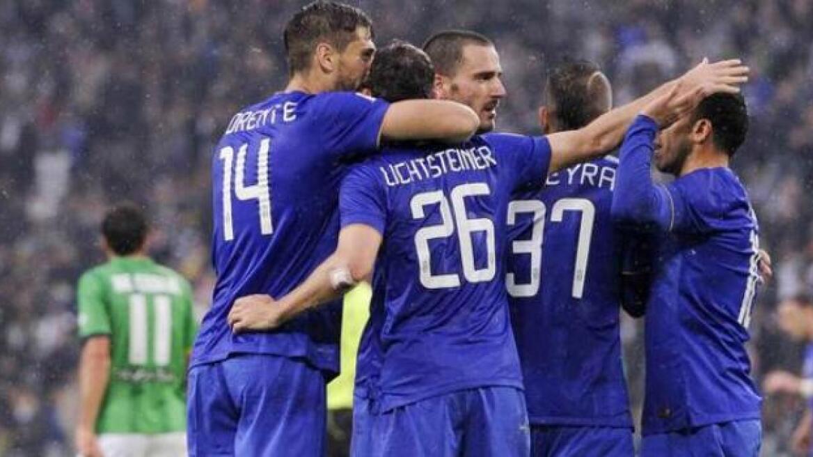 «Εφτάρα» η Γιουβέντους, ήρωας ο Καρνέζης!