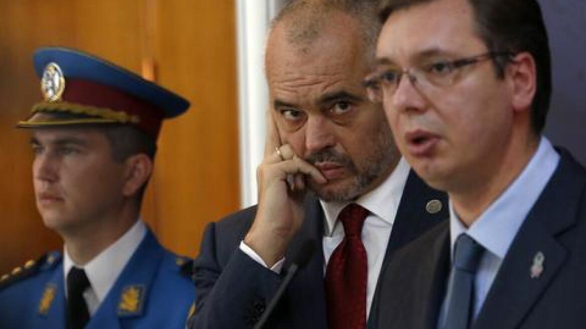 Και οι Βρυξέλλες... το βιολί τους: «Ευκαιρία να βελτιωθούν οι σχέσεις Σερβίας - Αλβανίας»