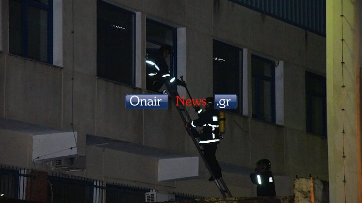 Φωτιά στη ΔΟΥ Μεσολογγίου